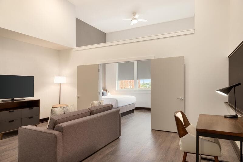 600 Shawnee St Unit 301, Leavenworth, KS 66048 Condo for Rent in