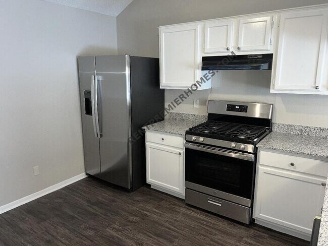 Building Photo - 3838 Candlecrown Ct