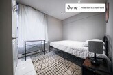 Foto principal - Private bedroom in 5 bed/2 bath Home