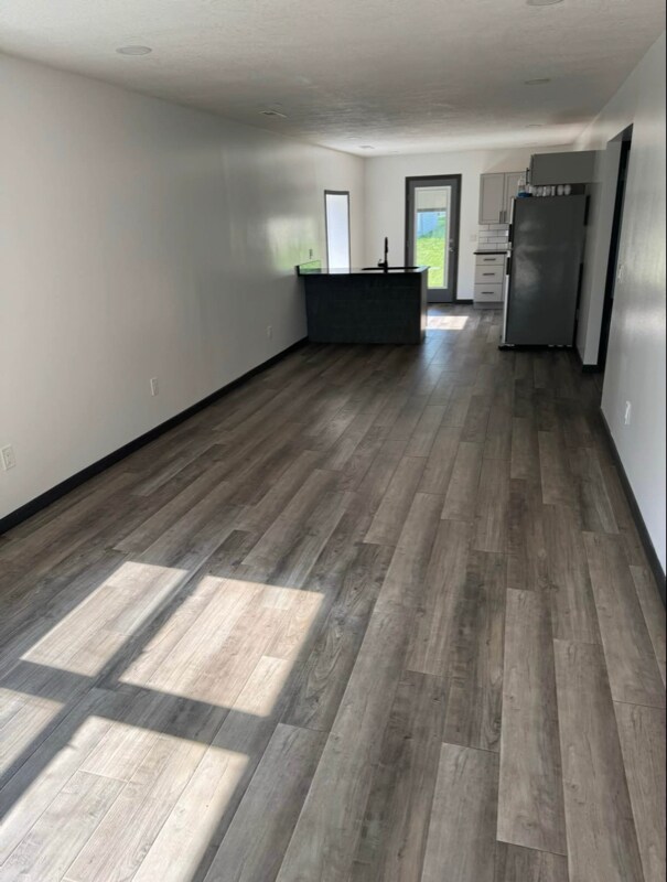 Foto del edificio - 1018 Glezen St