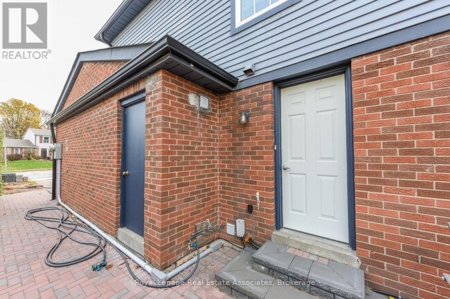 Building Photo - 3162 Folkway Dr