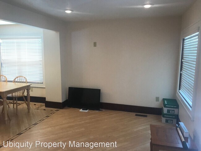 Foto del edificio - 2 br, 1 bath House - 1517 1st Avenue SE