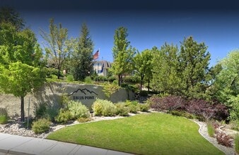 Building Photo - 190 Griswold Way