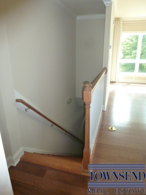Building Photo - 137-105 Person St. - Coming Soon Jan 1, 20...
