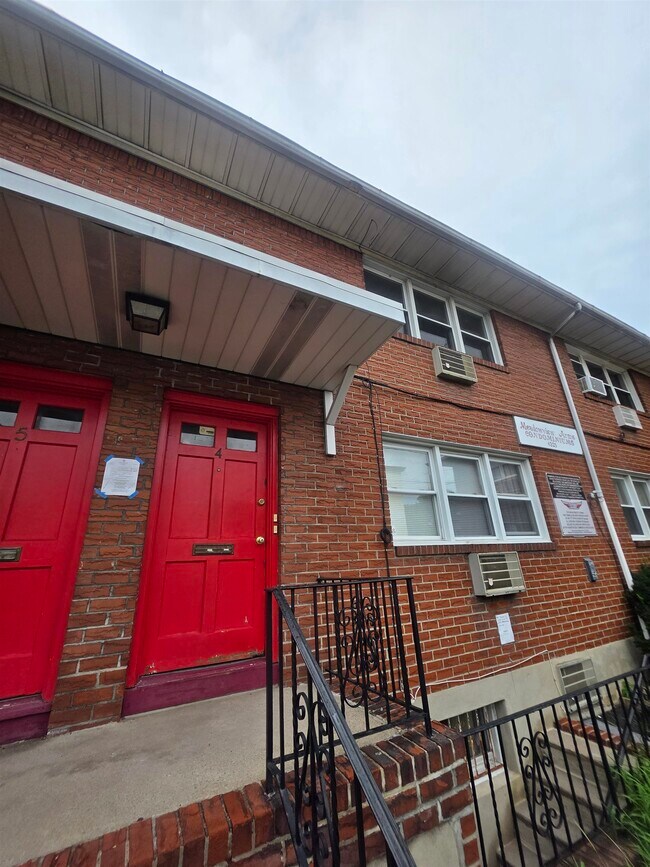 Foto del edificio - 4325 Meadowview Ave