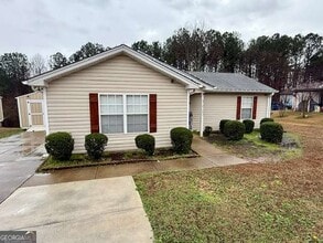 Building Photo - 325 Dreamland Ct