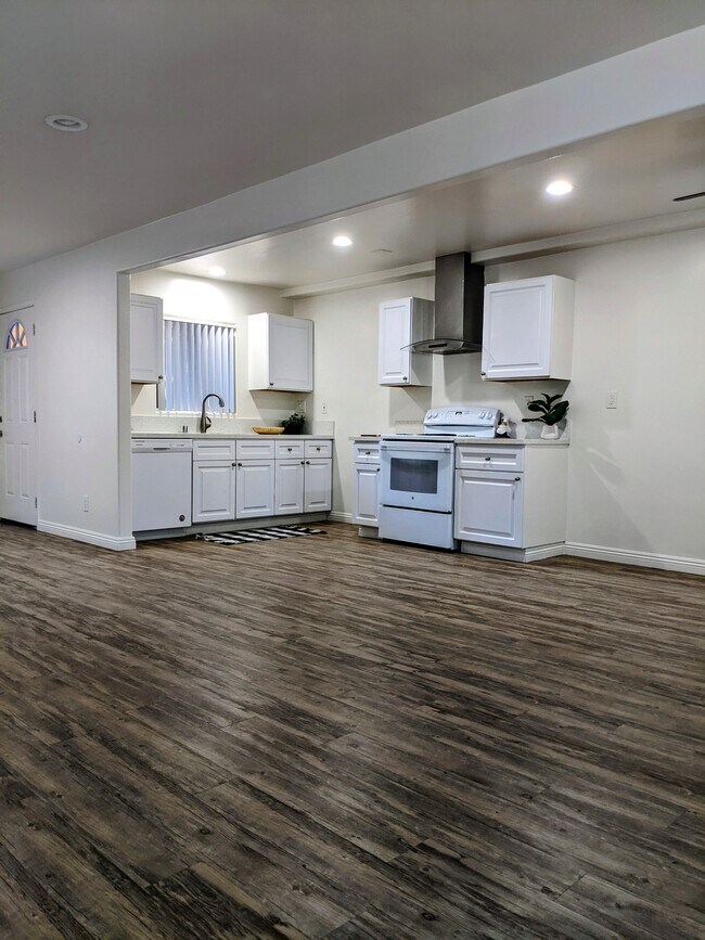 Foto del edificio - 2890 W 235th St