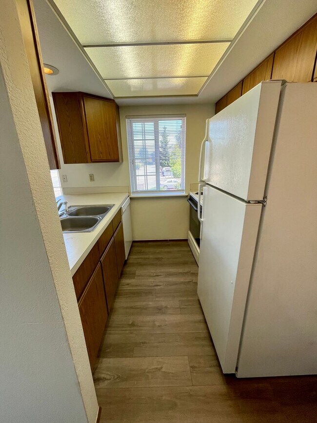 Foto del edificio - Adorable Top Unit Located in Ferndale