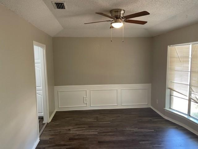 Foto del edificio - 3816 Buckhorn Pl