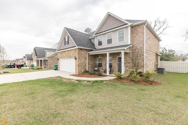 Foto del edificio - 224 Oakley Ct