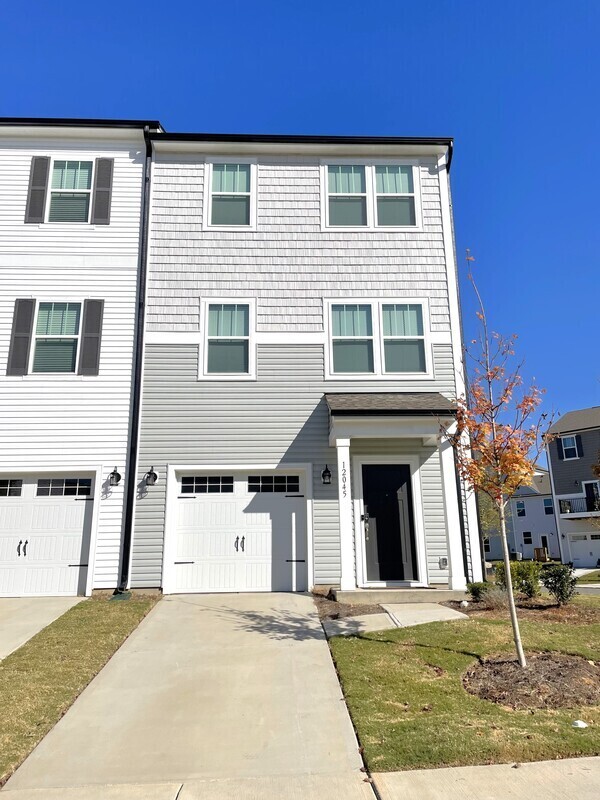 Foto principal - 12045 Chesapeake Mallard Dr
