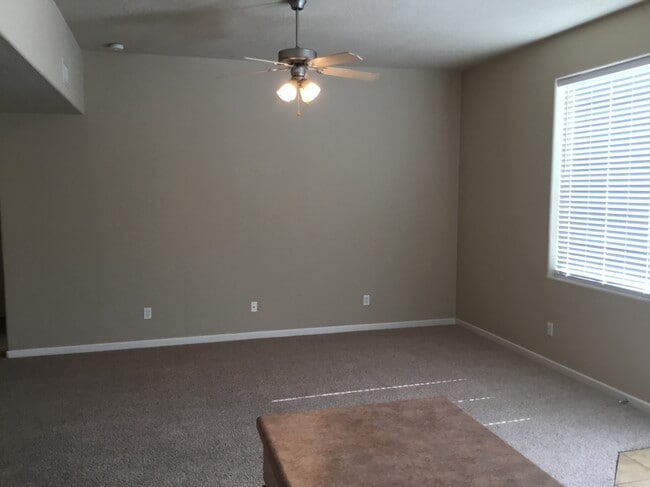 Foto del edificio - 2020 Palenque Dr SE