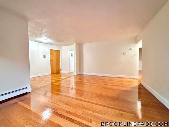Building Photo - 312 Tappan St