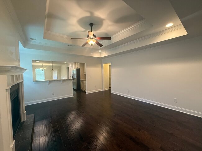 Building Photo - 2423 Deer Run Ct