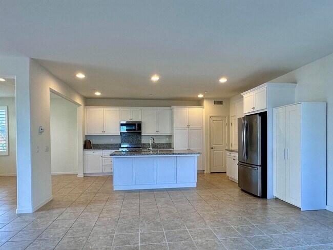 Foto del edificio - 13390 Plumeria Way