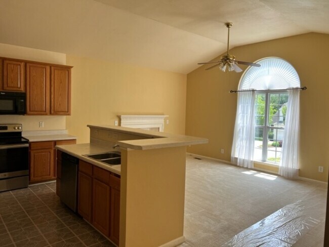 Building Photo - 1611 Ashley Downs Dr