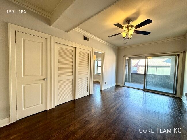 Foto del edificio - 710 W 48th St