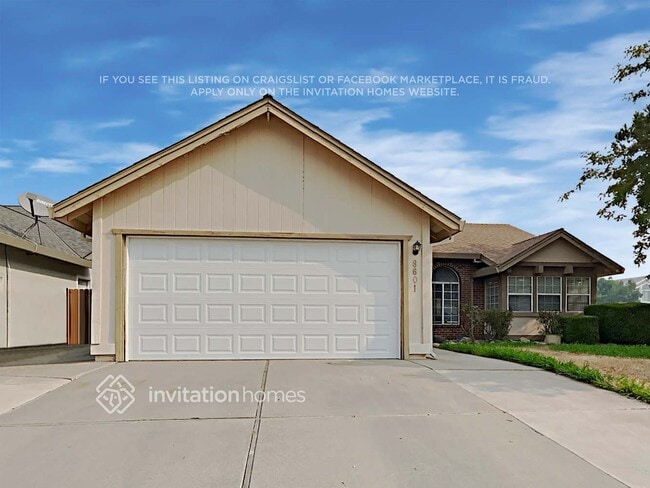 Building Photo - 8601 Marmon Way