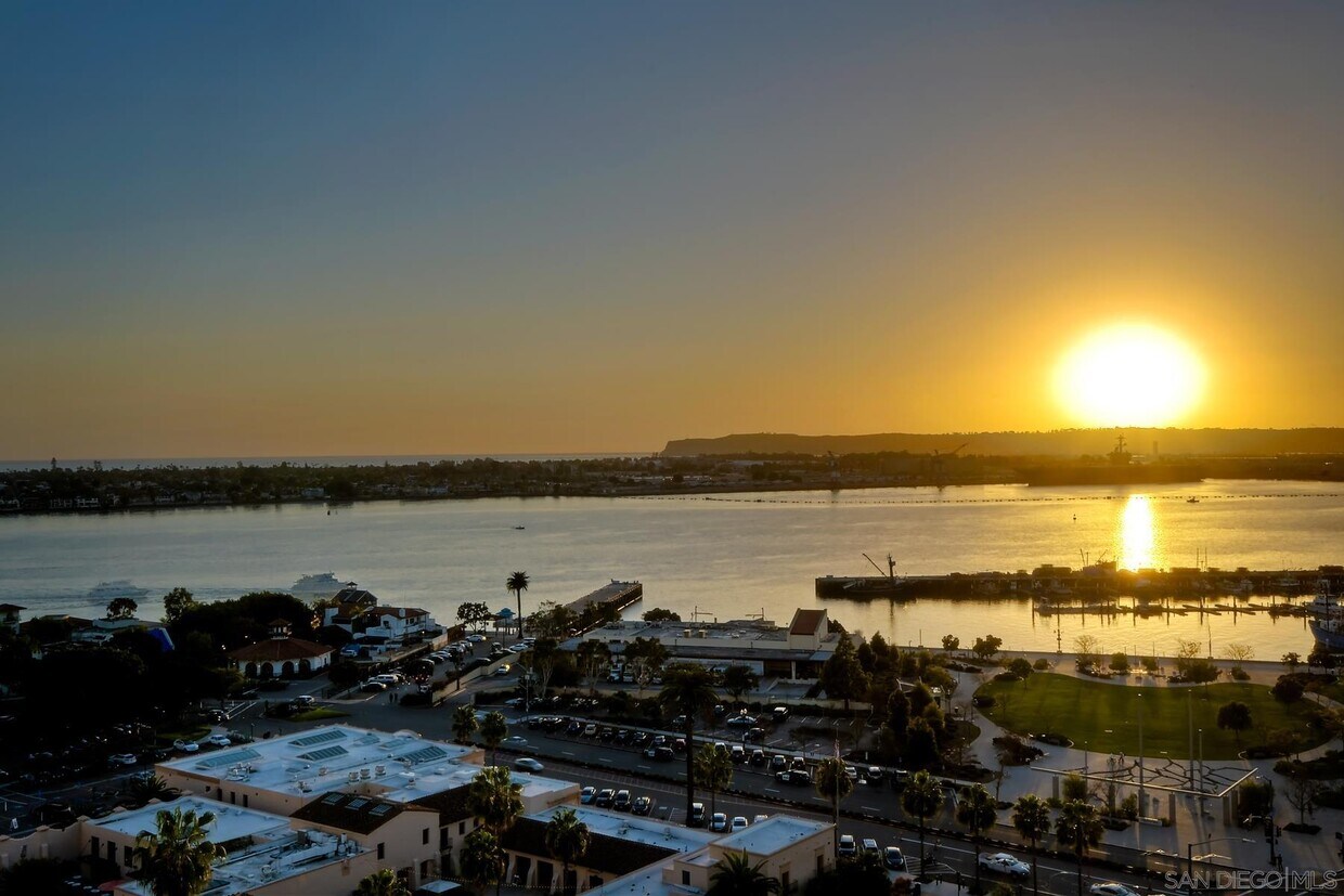 700 W Harbor Dr Unit 1603, San Diego, CA 92101 Condo for Rent in San