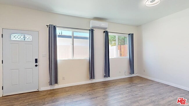 Foto del edificio - 19198 Erwin St