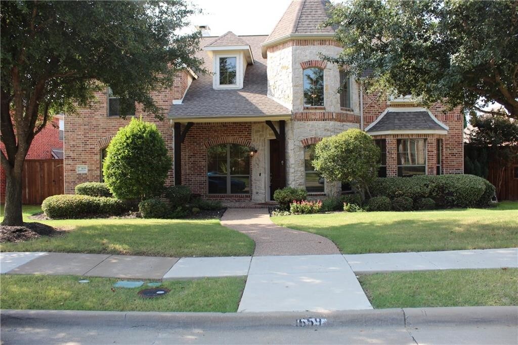 Foto principal - 1659 Sandstone Dr