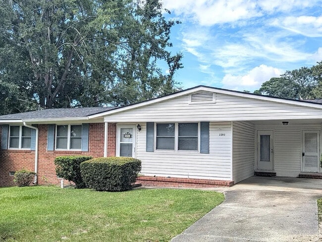 Foto del edificio - 3415 Rushing Rd