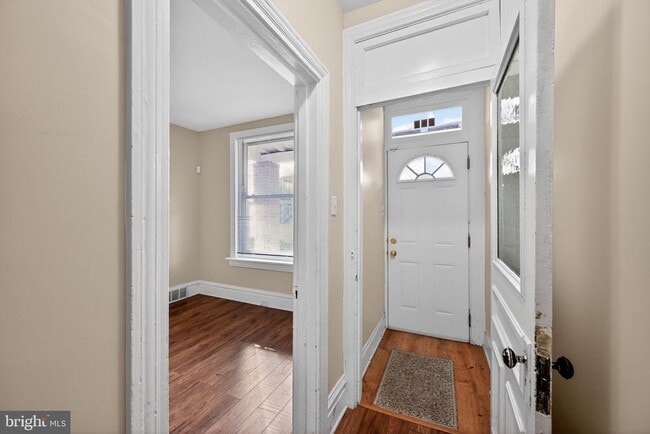 Foto del edificio - 652 Emerald St