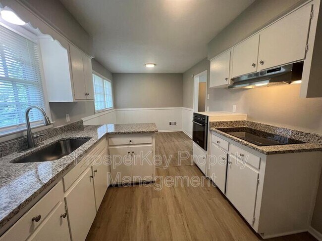 Foto del edificio - 4602 Nickerson Ct
