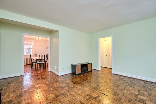 Building Photo - 3310 27th St NW