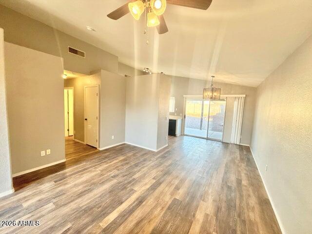 Foto del edificio - 16130 W Jackson St
