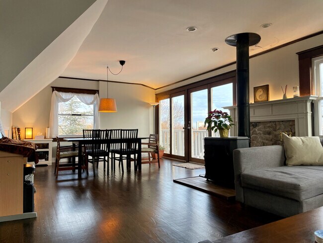 Foto del edificio - 38 Highland Ave
