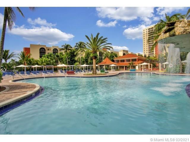 Primary Photo - 9551 Fontainebleau Blvd