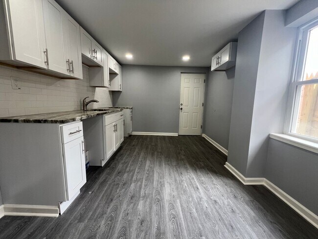 Building Photo - Anika Homes 4 Bedroom