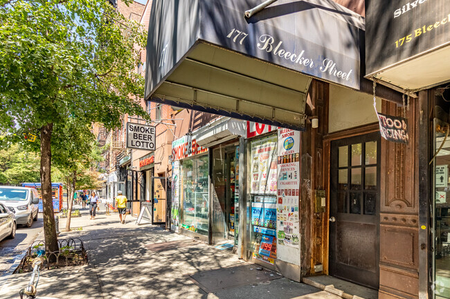 Foto del edificio - 177 Bleecker St