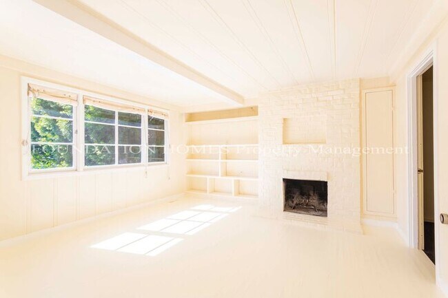 Foto del edificio - 414 Richardson St