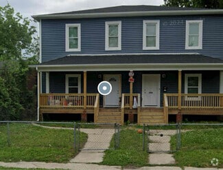 Building Photo - 1414 Oakdale Ave
