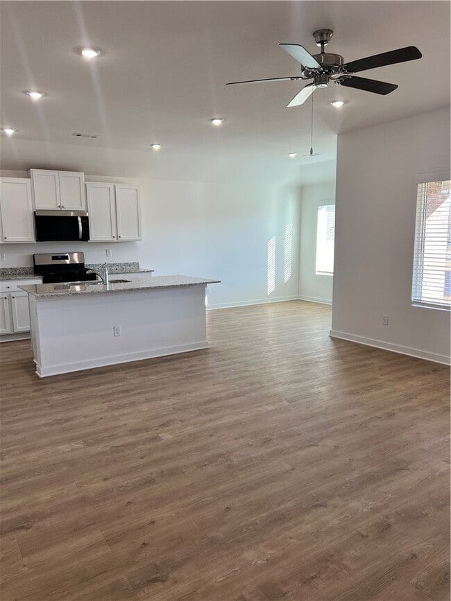 Foto del edificio - 3031 Amarillo