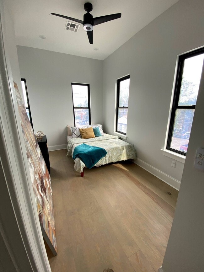 1st bedroom - king bed - 740 Desire St