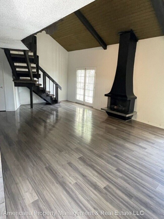 Foto del edificio - 2 br, 2 bath House - 4080 Village Square