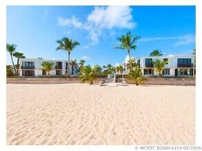 Building Photo - 1585 S Ocean Ln