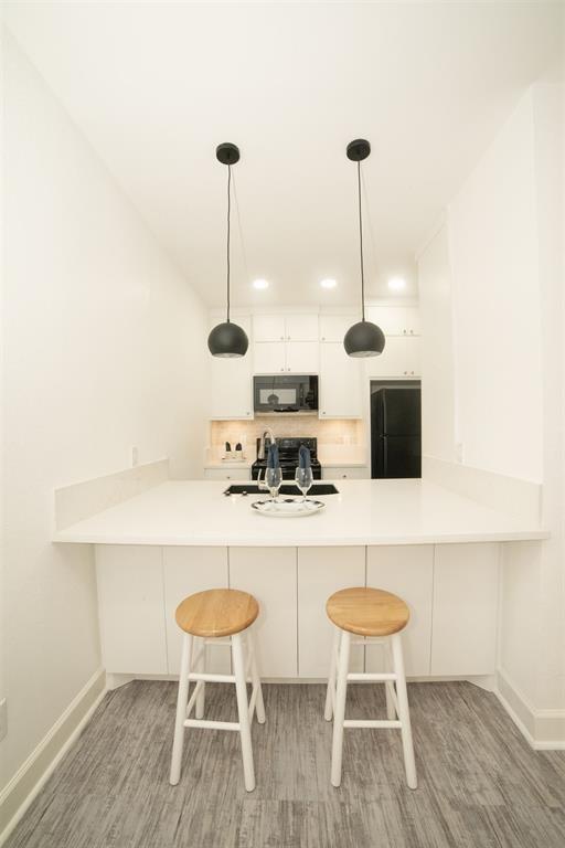 Foto del edificio - 7109 N Holiday Dr
