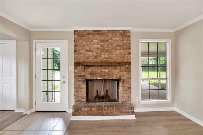 Building Photo - 4770 Gold Dr