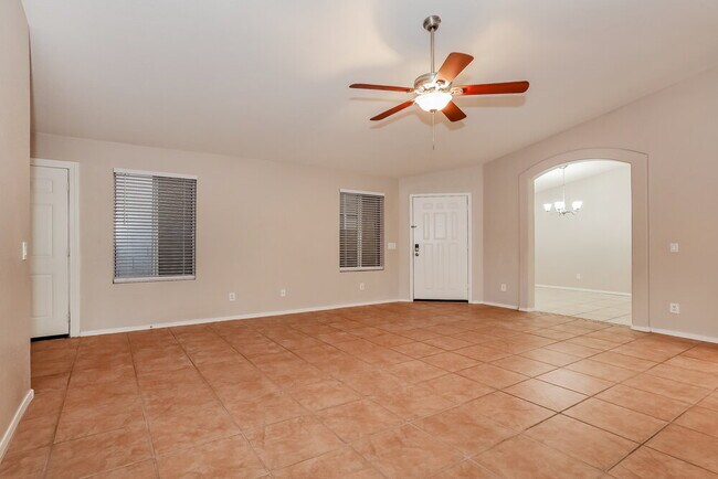 Foto del edificio - 118 W Tumbleweed Ct