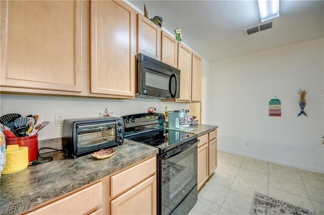 Foto del edificio - 2301 SW 38th Terrace