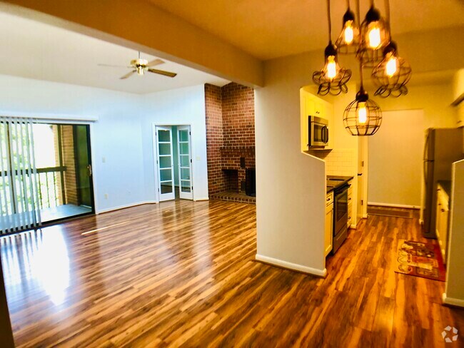 Building Photo - 123 Turtle Creek Rd