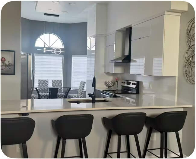 Photo - 266 Competition Dr House