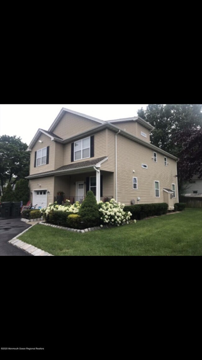 Building Photo - 338 Elberon Blvd