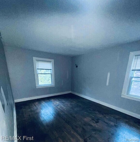 Foto del edificio - 13934 Montrose St