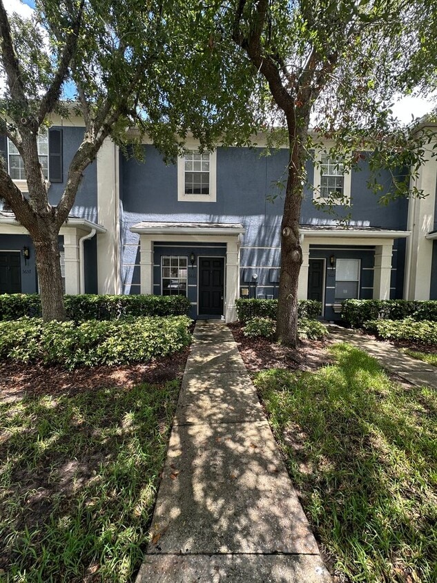 Photo - 3661 Wilshire Way Road