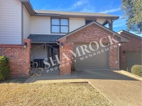 Building Photo - 100 Pleasant Grove Ln